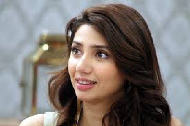 شوبز شخصیات منافق ہوتی ہیں، مائرہ خان