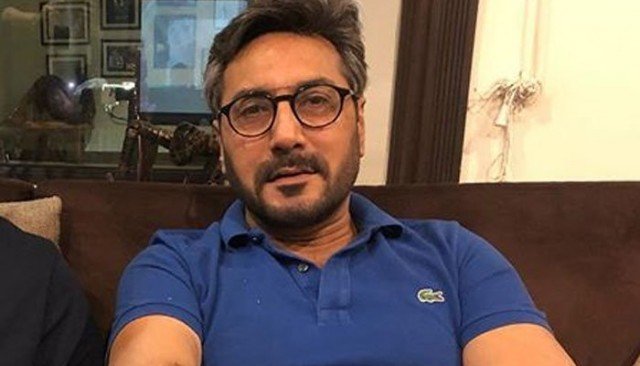خواتین اور مکھیاں ایک جیسی ہوتی ہیں، عدنان صدیقی