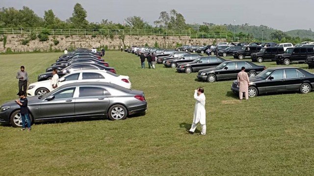 محکمہ سروسزکی نظریں ہیلتھ ڈیپارٹمنٹ بلتستان کی گاڑیوں پر لگ گئیں