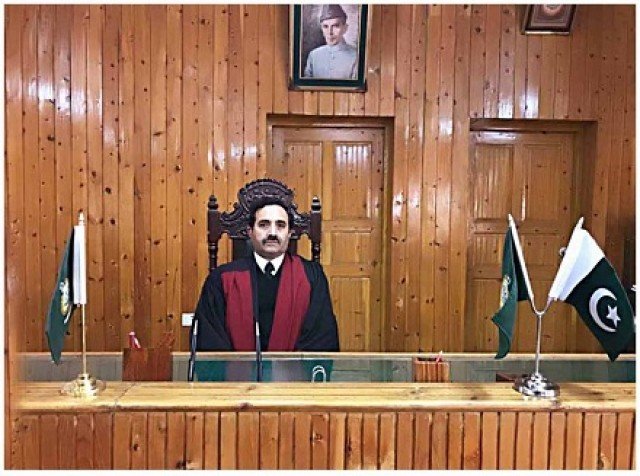 ریاست کے خلاف سائبر کرائم کیسز میں سزائوں کو یقینی بنایا جائے گا، چیف جسٹس