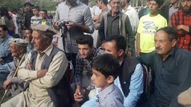 دھرنا جاری،متاثرین کا ڈیم سائٹ کی طرف مارچ کا انتباہ