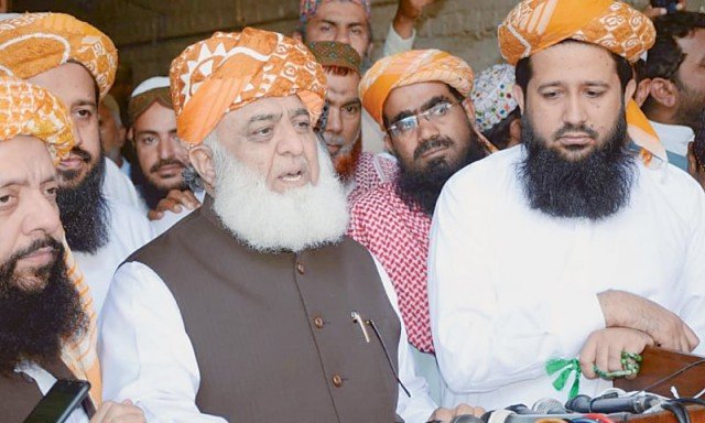 مولانا فضل الرحمن کا پیکا ایکٹ کیخلاف صحافیوں کی مکمل حمایت کا اعلان