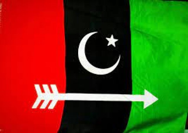 پیپلز پارٹی نے بڑی وکٹیں گرادیں، ناشاد، آمنہ انصاری، اقبال حسن، حیدر خان، ڈاکٹر عباس، وزیر حسن، وزیرتاجور جیالے بن گئے