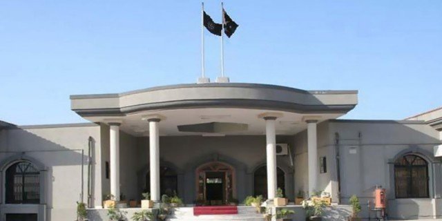 پی ٹی آئی رہنماؤں کی بانی سے ملاقات کی درخواست مسترد