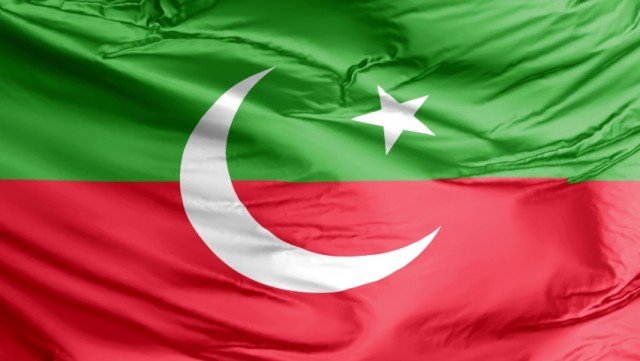 پی ٹی آئی، فارورڈ بلاک کے خلاف کارروائی کی تیاریاں
