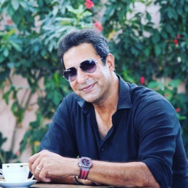 قومی ٹیم کی کپتان کی بار بار تبدیلی پر لوگ ہم پر ہنستے ہیں، وسیم اکرم
