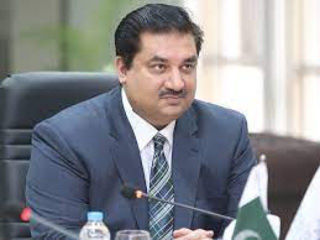 جہاں حکومت کو ضرورت پڑتی ہے وہ میڈیا کو دباتی ہے،خرم دستگیر کا اعتراف