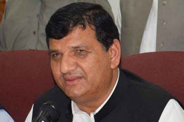 ڈیم متاثرین سے مذاکرات، یقین دہانیاں، تمام مسائل حل کریں گے، امیر مقام