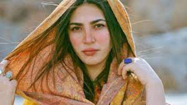 شوہر سے پہلی ملاقات فلم کی شوٹنگ پر ہوئی ،نیمل خاور