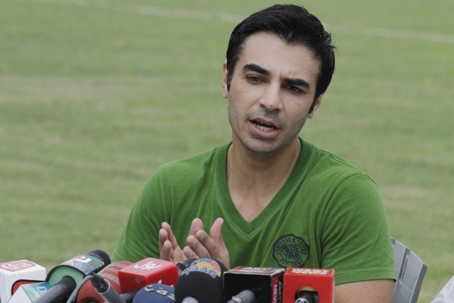 بابر ڈانس کرے تو مائیکل جیکسن، گانا گائے تو نور جہاں، ایسا ممکن نہیں ، سلمان بٹ
