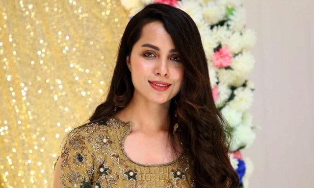 لڑکیاں سمجھیں سہارا دینے والا ہر مرد اچھا نہیں ہوتا، نمرہ خان
