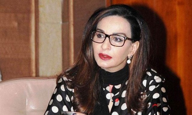 قانون سازی کے باوجود مضر فضلہ پاکستان میں لایا جارہا ہے، سینیٹر شیری رحمان
