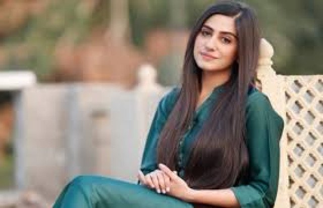سنگل ہوں لیکن کسی رشتے کے لیے دستیاب نہیں، نعیمہ بٹ
