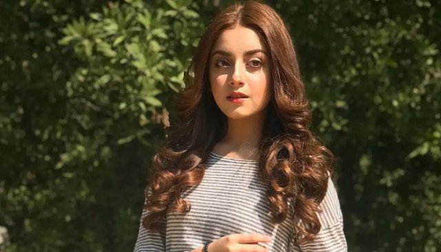 علیزے شاہ کا ٹرولنگ کے جواب میں جذباتی پیغام